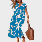 Mebelle | Vestido con cuello en V