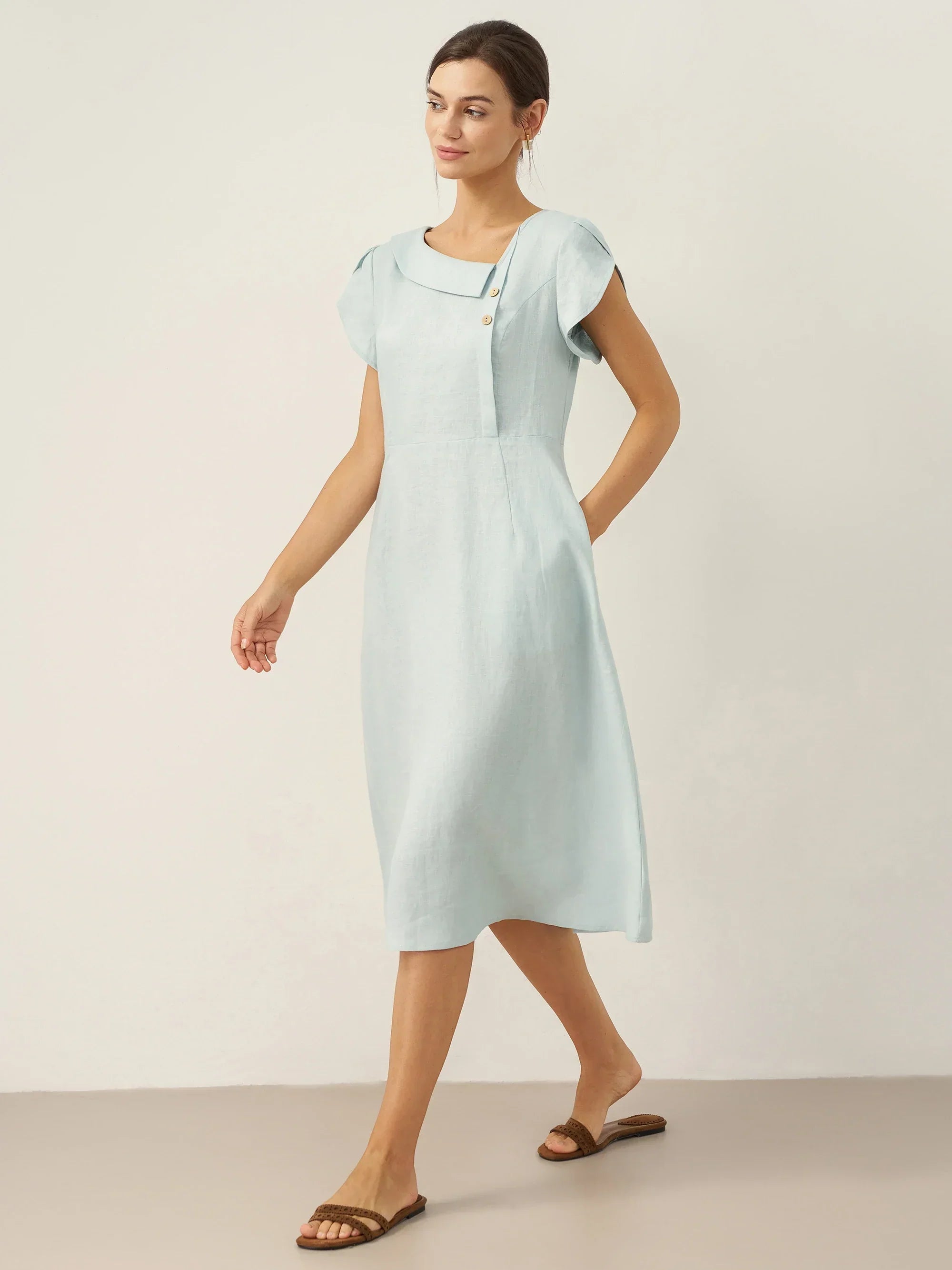 Vestido Midi de Manga Flutter con Cuello Crescent de 100% Lino FIONA