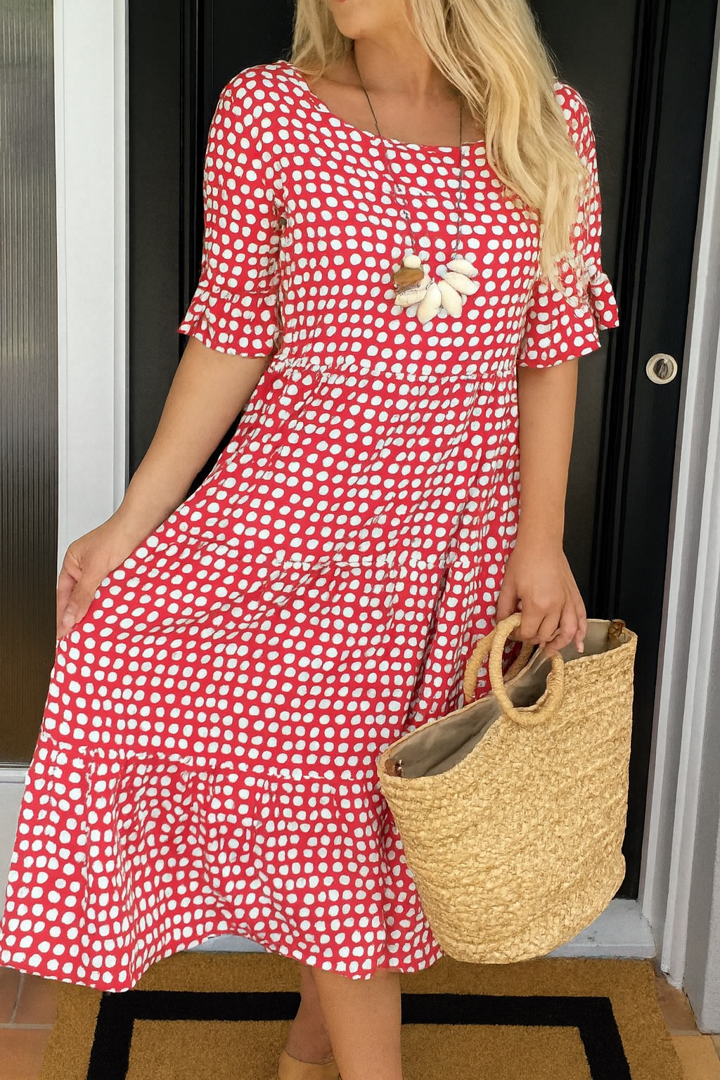 Zerelle | Vestido Midi de Manga Corta