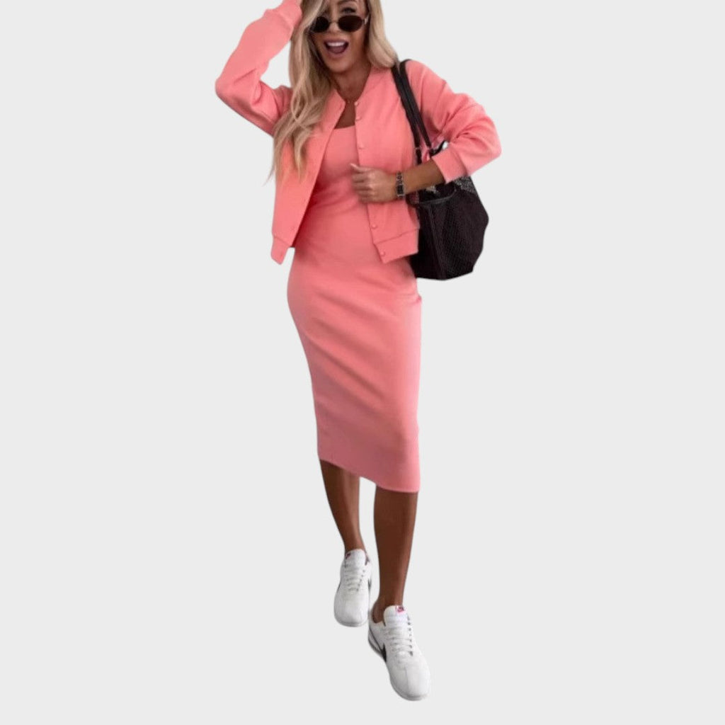 Karin | Conjunto de Vestido Midi Y Chaqueta Bomber De Canalé