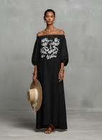 Constanza | Vestido Maxi con Hombros Descubiertos y Bordado Delicado