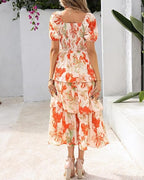Vestido Midi Floral Rosalie con Fruncido — Vestido de Verano con Cuello Cuadrado y Mangas Abullonadas para Mujeres