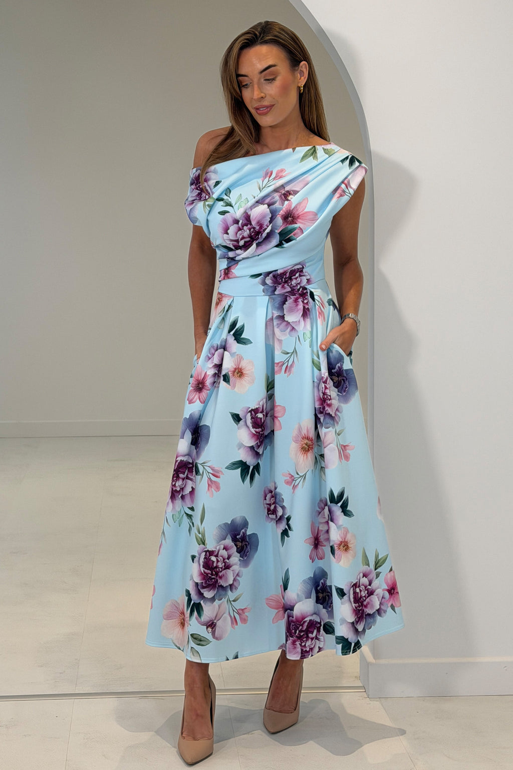 Vestido Midi Skater de Cuello Asimétrico Betty Estampado Azul