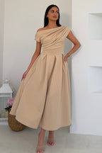 Vestido Midi Asimétrico Betty Crema