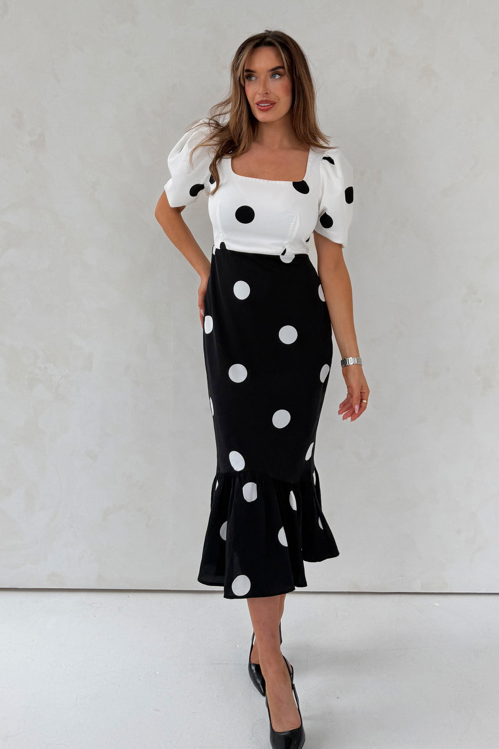 Vestido Midi con Puntos en Contraste Jennifer