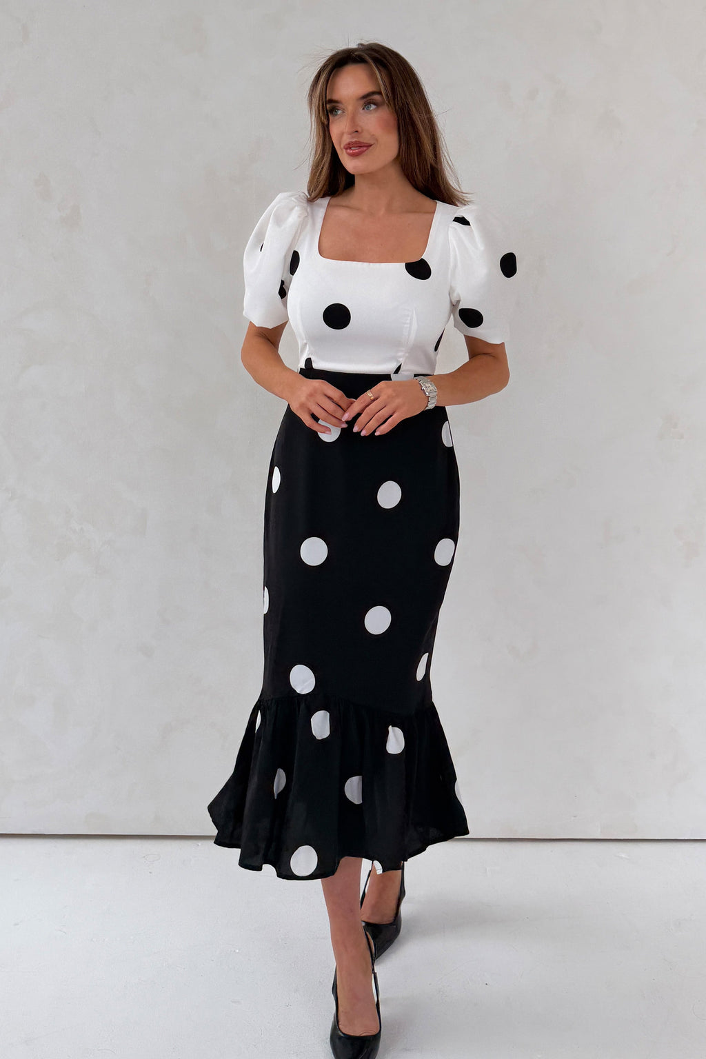 Vestido Midi con Puntos en Contraste Jennifer