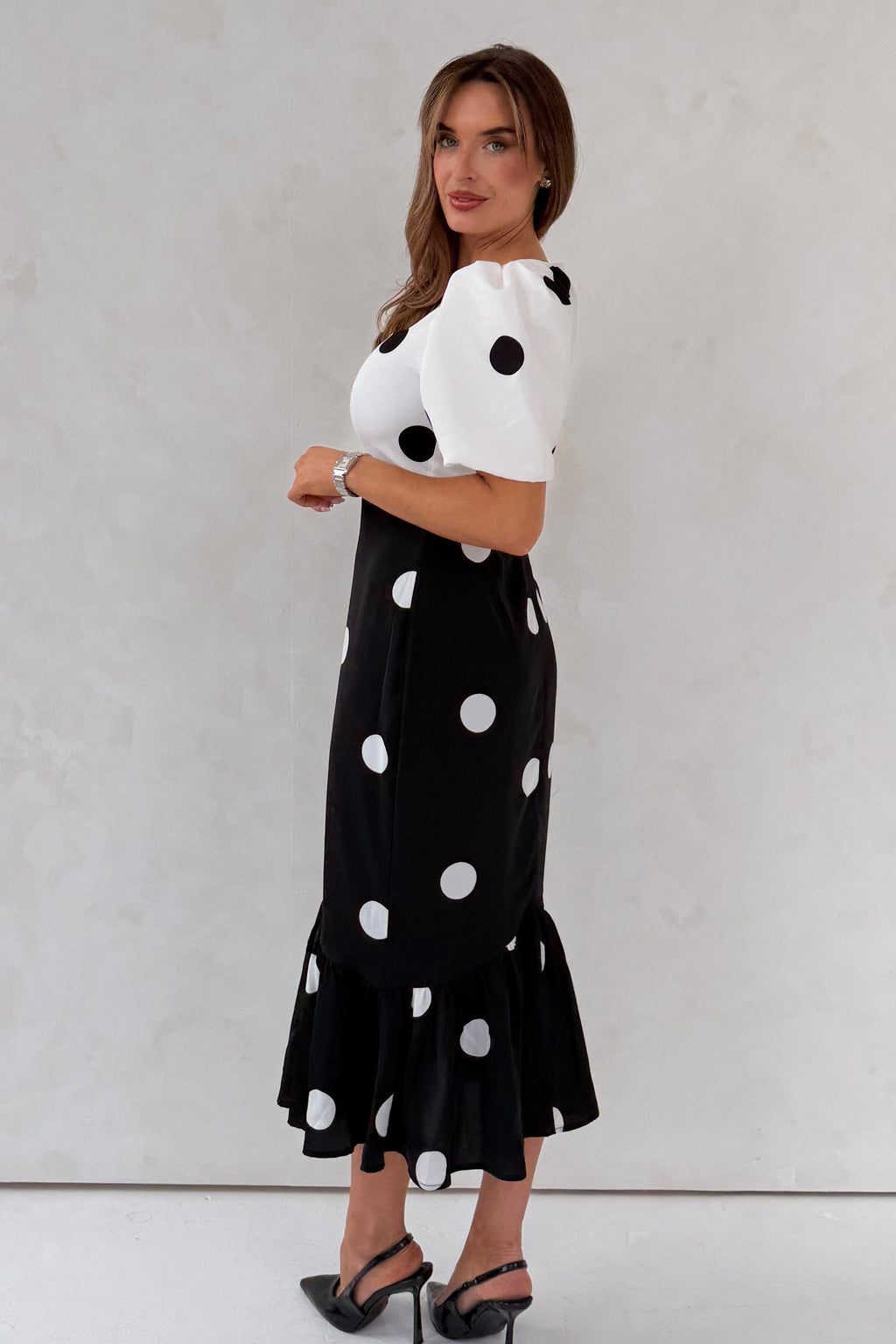 Vestido Midi con Puntos en Contraste Jennifer